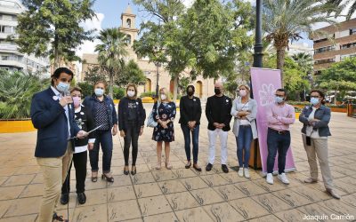 TORREVIEJA CELEBRA EL DÍA MUNDIAL DE LA LUCHA CONTRA EL CÁNCER DE MAMA