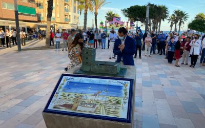 INAUGURADO EL MONOLITO SOBRE LA RECREACIÓN DEL CORTIJO Y TORRE DE LA MATA