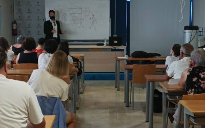 INAUGURADO EL CURSO DE INTRODUCCIÓN AL CINE EN LA SEDE DE LA UNIVERSIDAD DE ALICANTE EN TORREVIEJA