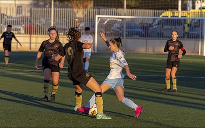 Las jugadoras del Torrevieja empataron en casa con el Intercity en un encuentro eléctrico (1-1)