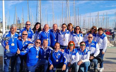 Oro veteranas y plata veteranos en la IV Regata Liga de Remo Falucho mediofondo