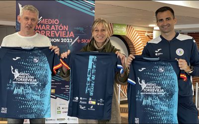 Presentada la camiseta oficial de la Media “Maratón Torrevieja”