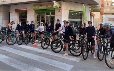 Más de 150 estudiantes escandinavos visitaron Torrevieja en campus deportivos y de aventura