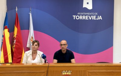 Presentadas las primeras becas a la excelencia académica de Rotary Club Torrevieja