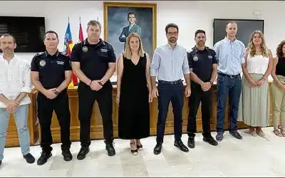 Reforzamos nuestro equipo: Siete nuevos funcionarios se suman al Ayuntamiento de Torrevieja