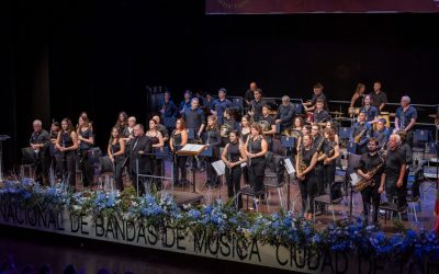 Emotivo concierto inaugural del XVI Festival Internacional de Bandas de Música “Ciudad de Torrevieja” a cargo de “Los Salerosos”.