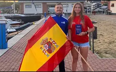 Adriana Castro destaca con un impresionante 7º puesto en el Campeonato del Mundo de ILCA 6w Sub-19.