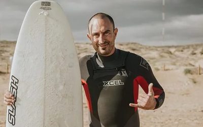 Mario Sebastián, el valiente surfista que se convirtió en héroe