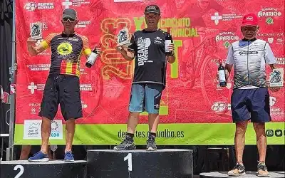 Jean Luc Lecrenier, del Club BTT Chatarras de Torrevieja, se destaca con un 2º puesto en el XVI Circuito Provincial en San Pedro
