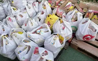 Más de 320 kilos de alimentos distribuidos por Adenis en Torrevieja este agosto