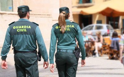 Torrevieja, Marbella y Coslada: Retirados más de 34.000 kilos de alimentos no aptos por la Guardia Civil.