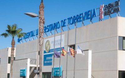 Hospital Universitario de Torrevieja mejora su atención con 30 tablets a pie de cama para enfermería