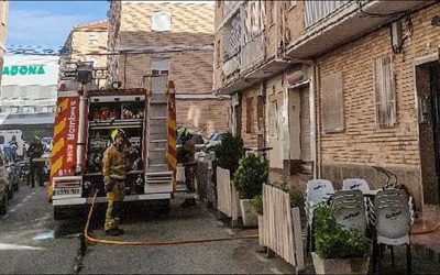 La Rápida Intervención de Bomberos Controla un Incendio en la Colonia de San Esteban
