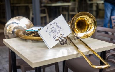La Unión Musical Torrevejense da la Bienvenida a Nuevos Miembros con Música y Tradición