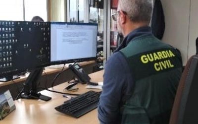 Dos Residentes de Torrevieja Detenidos por Falsedad Documental en Operación Panite