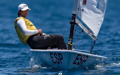 Adriana Castro Brilla en el Escenario Mundial de Vela: 5ª en el Youth Sailing World Championship 2023 en Brasil
