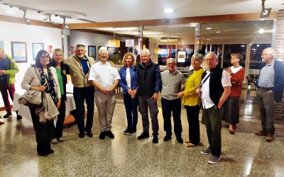 “Mi Mar” de Javier Samaniego: Una Exposición Que Une Culturas en Torrevieja