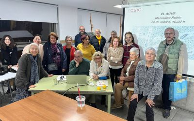 Un Puente entre Ciencia y Arte: Charla Inspiradora sobre el Agua en la Escuela Municipal de Pintura