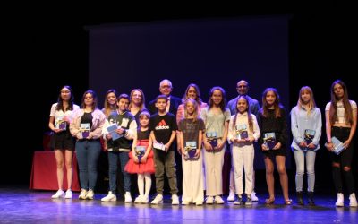 Celebración Literaria y Cinematográfica en Torrevieja: Ars Creatio Anuncia Ganadores y Proyecta el Corto “Vuela”