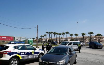 Policía Local de Torrevieja colabora en un estudio nacional de la DGT sobre alcohol y drogas en conductores