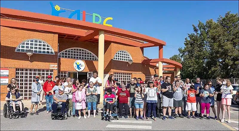 Concentración en el Centro Ocupacional de Alpe por Retrasos en los Pagos de Mantenimiento