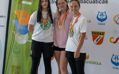 El Club Natación con Aletas Imas Torrevieja brilla en el Campeonato Nacional en Córdoba