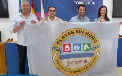 Torrevieja inaugura su primera “Playa sin Humos” en Cabo Cervera