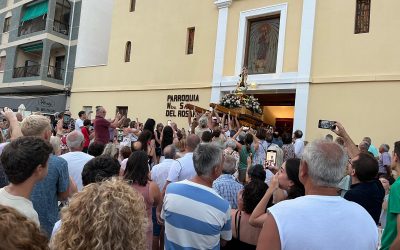 La Virgen del Carmen Recorre las Calles de La Mata