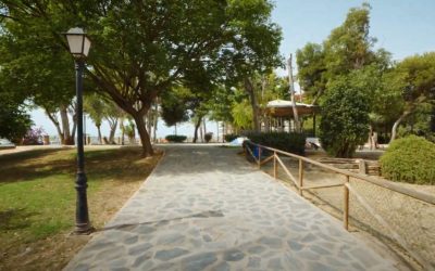 El Ayuntamiento de Torrevieja planta nuevos árboles en el Parque Doña Sinforosa
