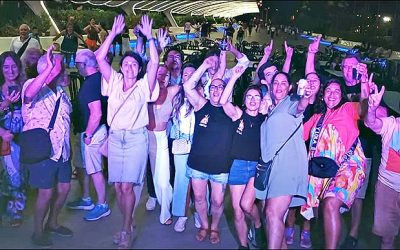 La Verbena de Verano de la Hoguera Molinos del Calvario llega a su punto álgido