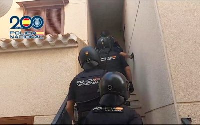 Desmantelada en Torrevieja y Orihuela una red que estafó más de 5 millones de euros suplantando páginas web