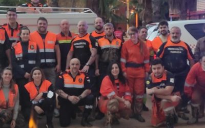 Protección Civil de Torrevieja continúa su incansable labor en la recuperación de áreas afectadas por la DANA en Valencia