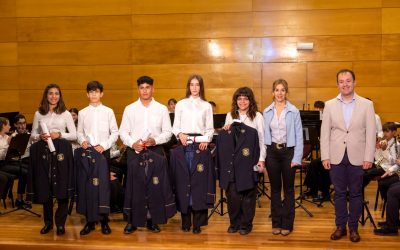 La Unión Musical Torrevejense incorpora a cinco nuevos músicos en un concierto extraordinario de su Banda Juvenil
