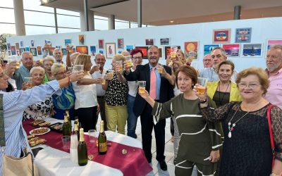 Inaugurada la exposición de pintura “Homenaje al Mar” de José Antonio Álvarez en el Centro Municipal de Ocio de Torrevieja