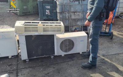 La Guardia Civil desarticula una red de tráfico ilegal de gases refrigerantes en Torrevieja