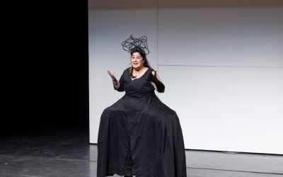 La obra “Menina, soy una puta obra de Velázquez” conmueve al público del Centro Cultural Virgen del Carmen
