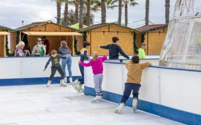 La Mata inaugura su pista de patinaje sobre hielo y Mercadillo Navideño