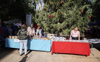 Éxito de la segunda jornada del Mercadillo Solidario de las Asociaciones en Torrevieja
