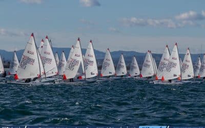Carlota Ballester y Rodrigo Hernández destacan en el Trofeo Levante de ILCA 4 en el Real Club Náutico de Valencia