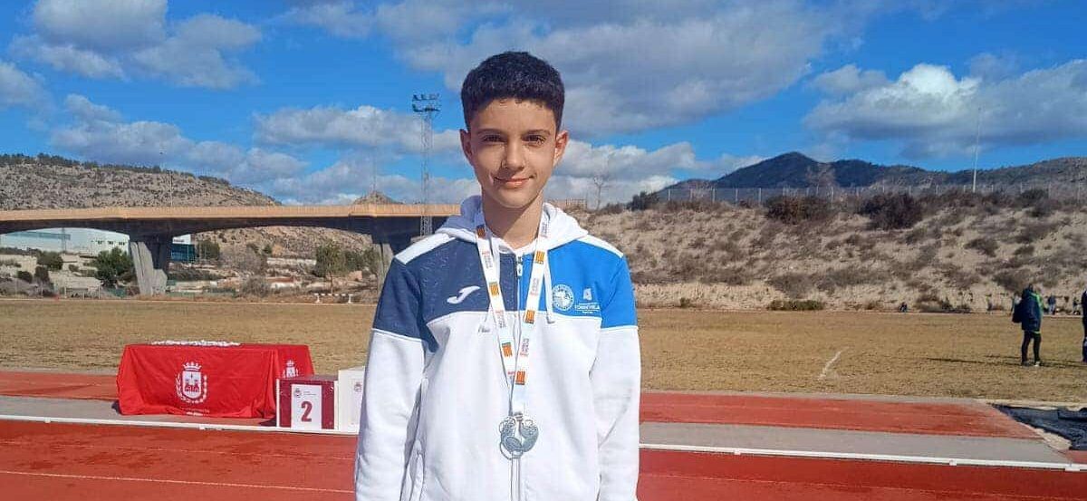 Alejandro Guil Vega, subcampeón autonómico sub12 en lanzamientos largos